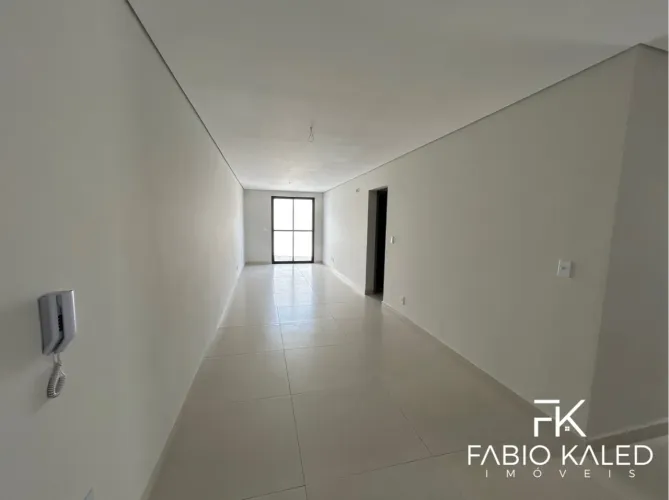 Apartamento térreo com 85,45 m² + 47 m² de quintal no bairro Vila Santana em Sorocaba-SP