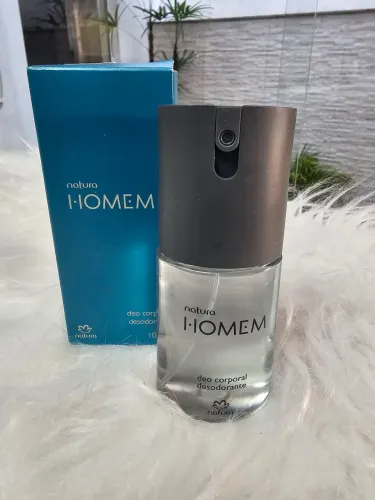 Homem Natura deo corporal