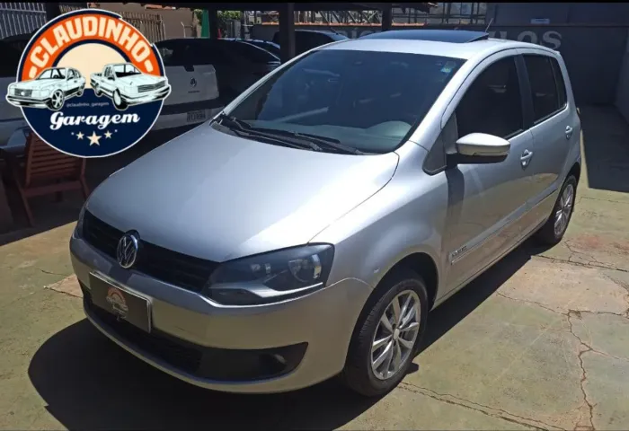 FOX HIGHLINE 1.6 FLEX COM TETO SOLAR, ANO:2014 COMPLETO