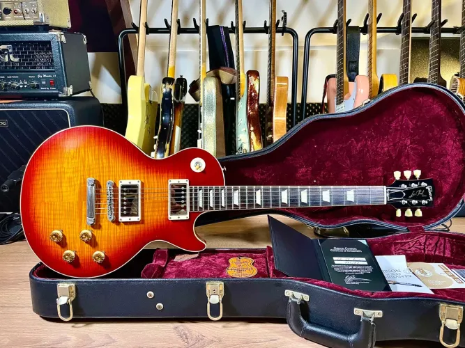 Gibson Les Paul Custom Shop R9 Gloss 2009 Dark Cherry