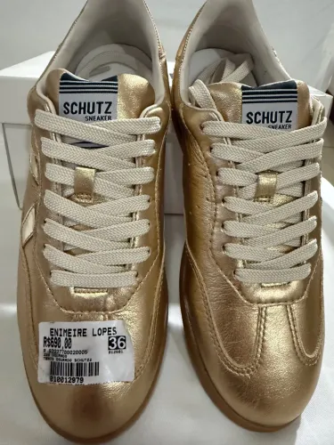 Tênis Schutz Dourado - Novo, Tamanho 36