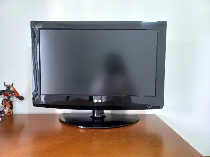 BAIXOU!!! TV 26 polegadas LG