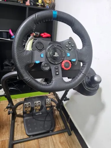Cockpit Logitech G29 Com Volante, Pedal, Marcha e Suporte