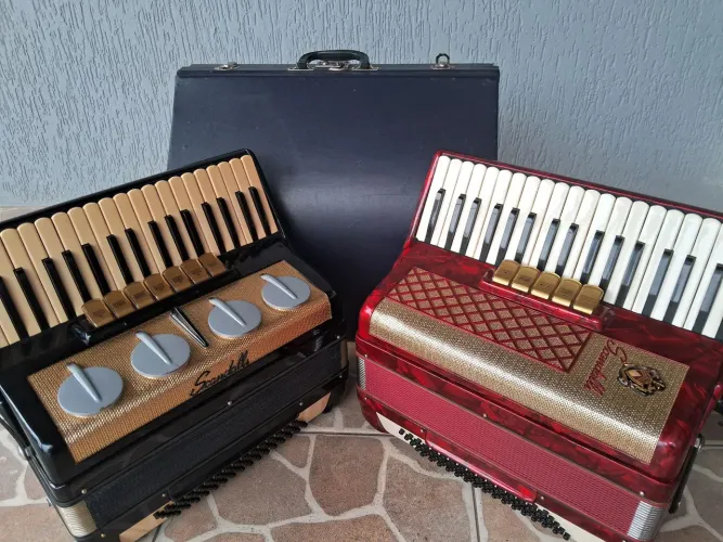 Acordeon Scandalli Série Ouro