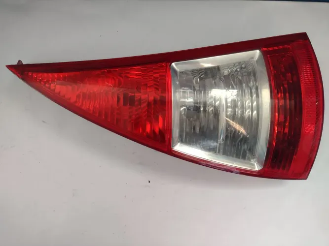 Lanterna Traseira esquerda Citroen C3 ano 2006 A 2012 original com detalhe 