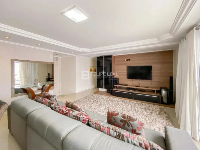 Apartamento Cobertura em Estreito - Florianópolis