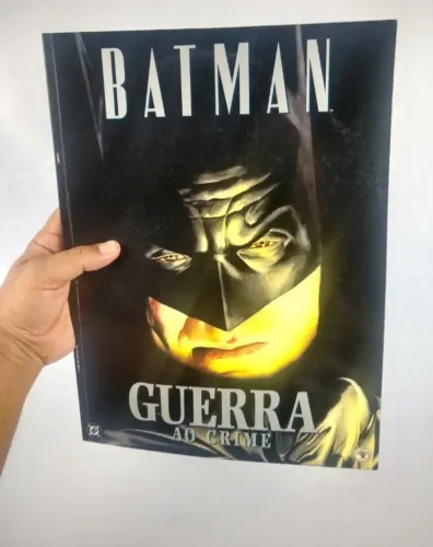 LOTE DE REVISTAS DC COMICS BATMAN/SUPERMAN/MULHER MARAVILHA & SHAZAN