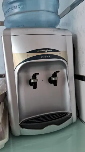 Bebedouro de água gelada Masterfrio Fresh