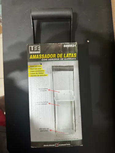 Amassador de latas com abridor de garrafa - LEE TOOLS