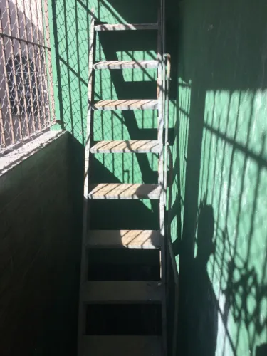 escada reta de ferro para laje 3m 50cm