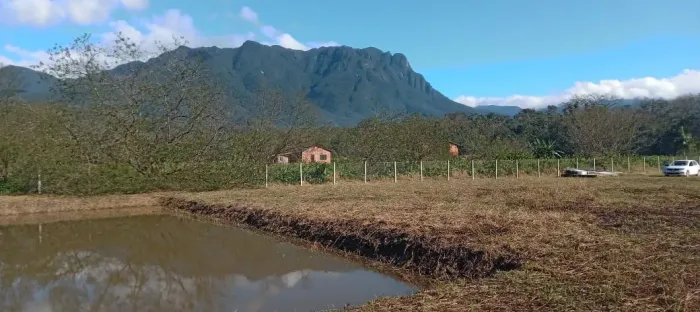 Morretes - Pronto mesmo, para construir.