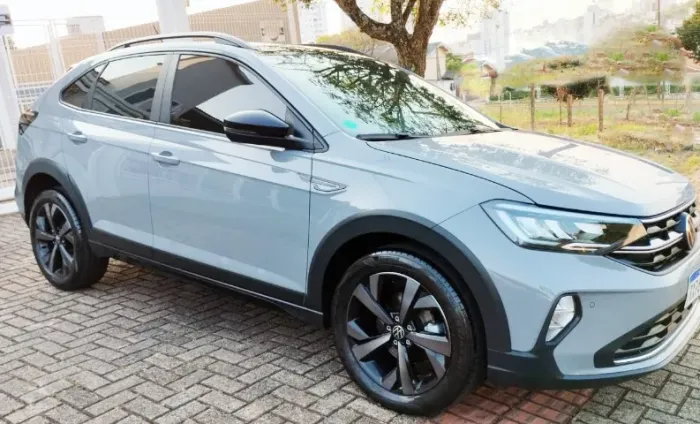 Volkswagen Nivus Highline 1.0 200 TSI Flex AUT 2024