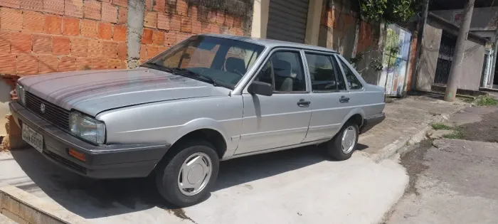 Volkswagen Santana Glsi / GLS 1.8/ 2.0 (álcool) 1990