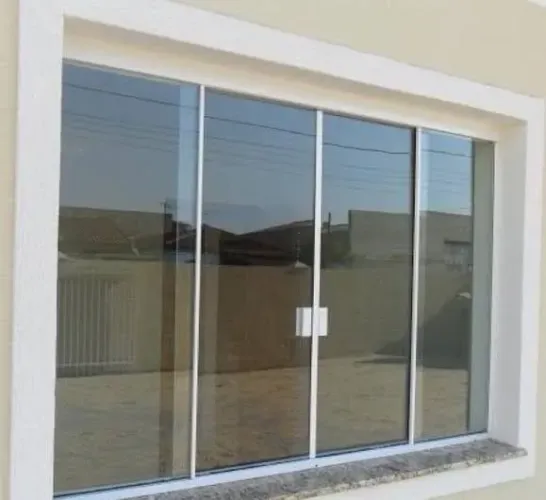 Janela Vidro tipo Blindex, 1.50m x 1m, 4 folhas, instalada