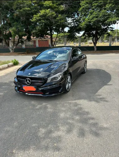 Mercedes-Benz CLA-250 Sport 4matic 2.0 16V 211cv Aut. 2015