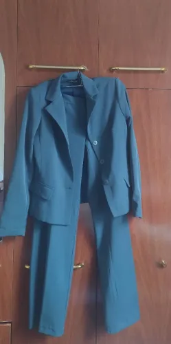 Conjunto de calça e Blazer.