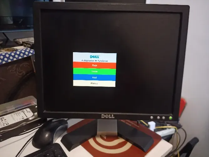 Monitor Dell E157FPc - 15" LCD - VGA