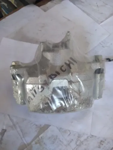 Pinça Freio Diant L Esq Renault Master 2020 410146438R