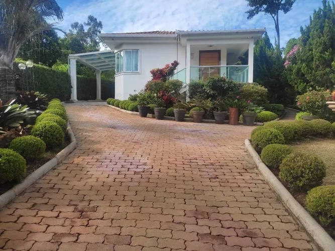 Condominio fechado à venda, 4 quartos, 2 suítes, 6 vagas, Aldeia Cachoeira de Casa Branca 