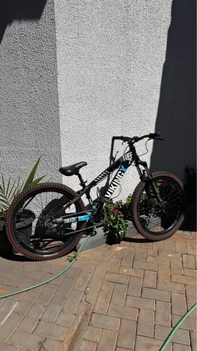 Bicicleta VikingX Tuff 25