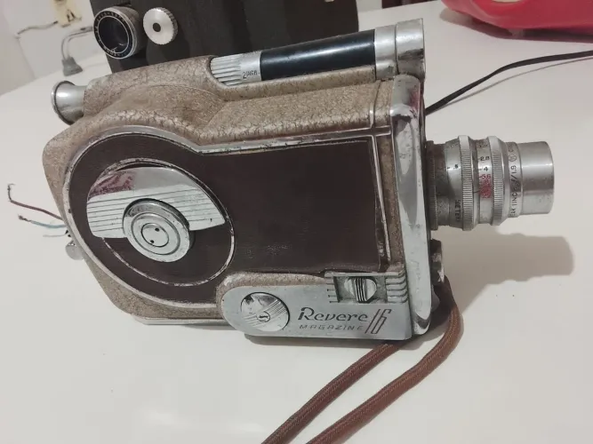 Filmadora vintage 16mm década de 40/50