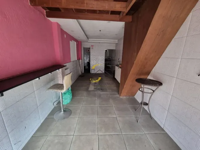 LOJA PARA LOCAÇÃO NO CENTRO DE NITERÓI - RUA FELICIANO SODRÉ