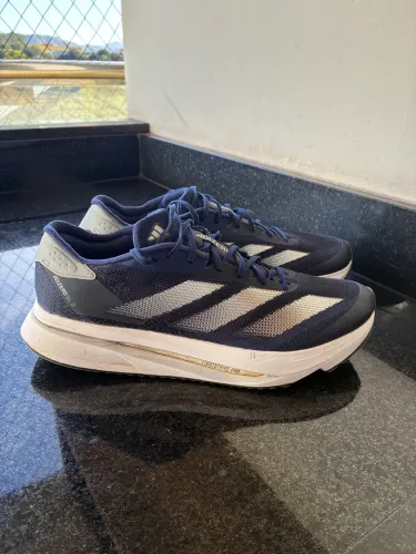 Tênis Adidas Adizero SL2