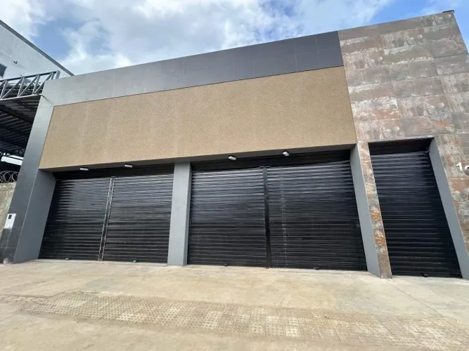 Galpão/Depósito/Armazém em Montes Claros, no bairro Prolongamento Todos os Santos, para lo