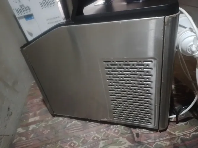 Maquina de gelo 34kg