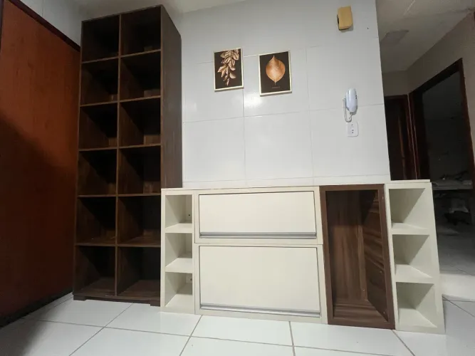Armário aéreo e Comeia MDF