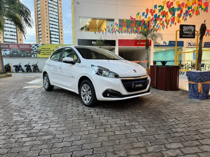 Peugeot 208 Active Pack 1.2 Flex 12V 5P Mec. 2018