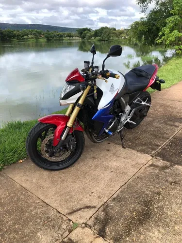 Cb 1000 capitão América 2013/13. Moto extra. Para pessoas exigentes. Pouco rodada pelo ano