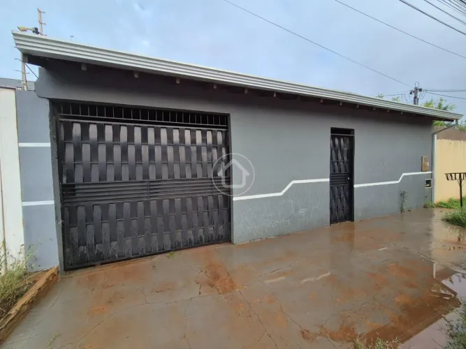 CASA 2 DORMITORIOS NO GIRASSOIS
