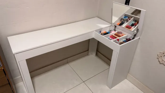 ESCRIVANINHA PENTEADEIRA