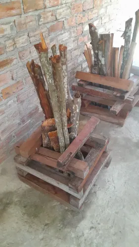 Madeira pra fogueira 