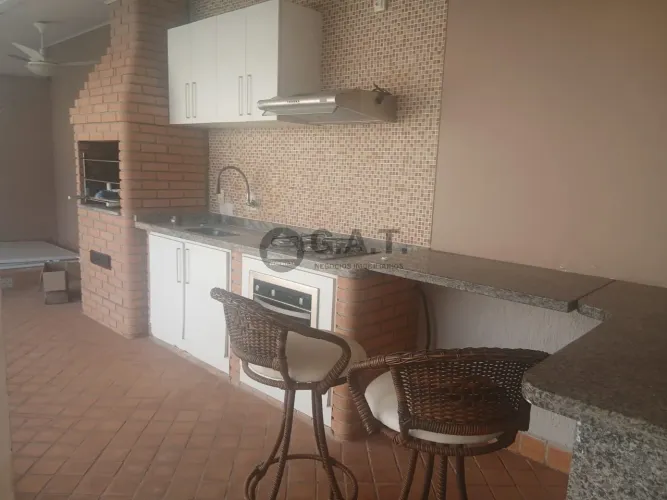 Locação de Casa em Condomínio na Granja Olga I, Sorocaba-SP: 3 Quartos, 3 Suítes, 2 Salas,