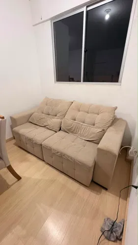 Sofá retrátil