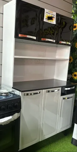 Vendo armário Itatiaia de ferro NOVO