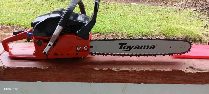 Motosserra Toyama tcs 53x