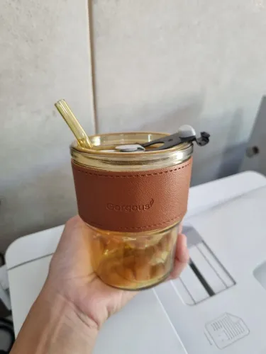 Copo de vidro com tampa e canudo. 380ml. Novo, na caixa.