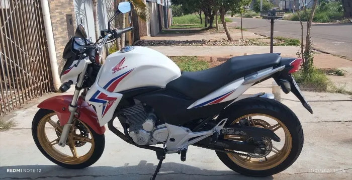 Vendo CB300 2015