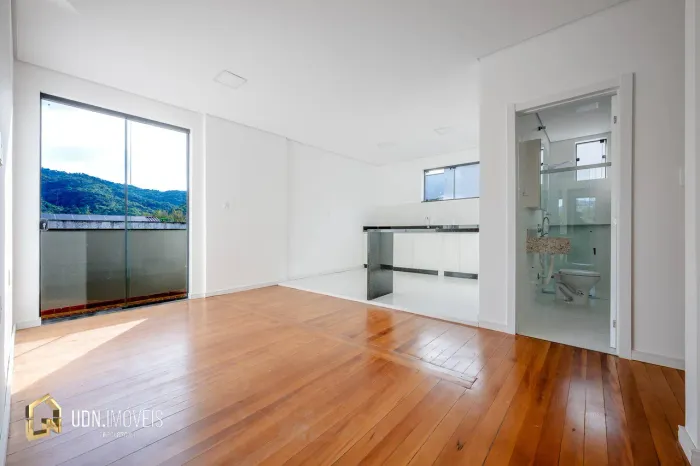 Apartamento Semimobiliado para Locação Rua Amazonas | Blumenau/SC