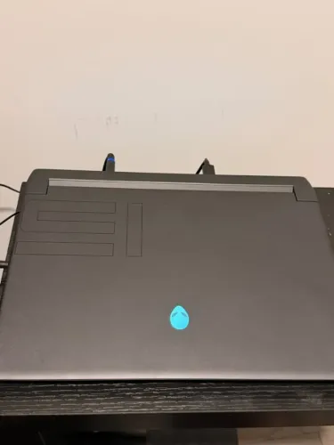 Alienware m15 R7