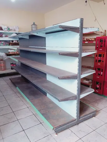 Gôndolas de Centro Usadas