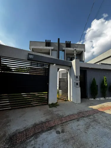 Casa 2 dormitórios para Venda em Betim, Vila Verde, 2 dormitórios, 2 banheiros, 3 vagas