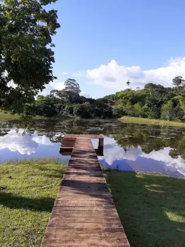 Sitio com lagoa privada em Araças!