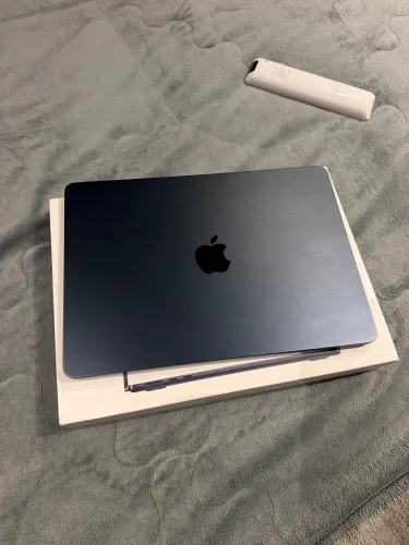 MacBook Air M2 13,6? 512GB 8GB - Impecável + Caixa
