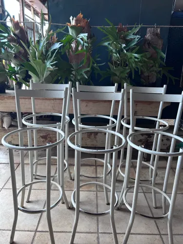 Armação banquetas alumínio