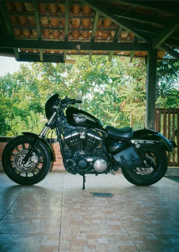 Sportster 883r