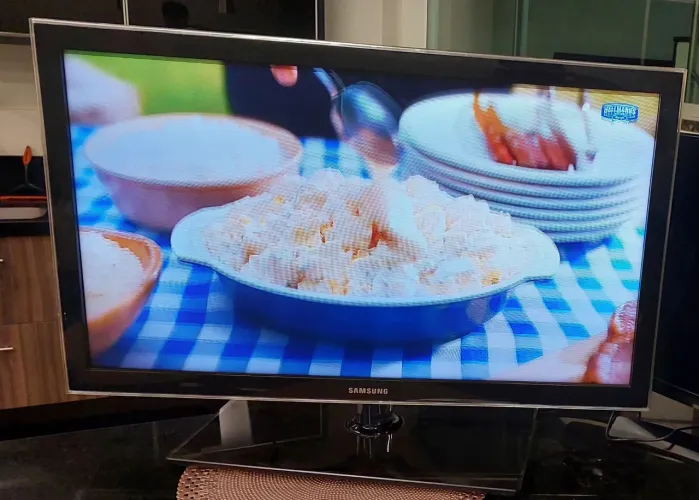 Tv 32 polegadas  samsung 